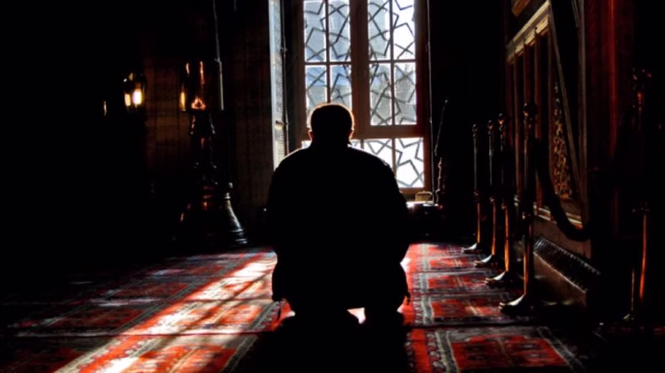 ‘Ibada, ‘Ubudiya și ‘Ubuda (Închinare, Slujire și Devotament profund)