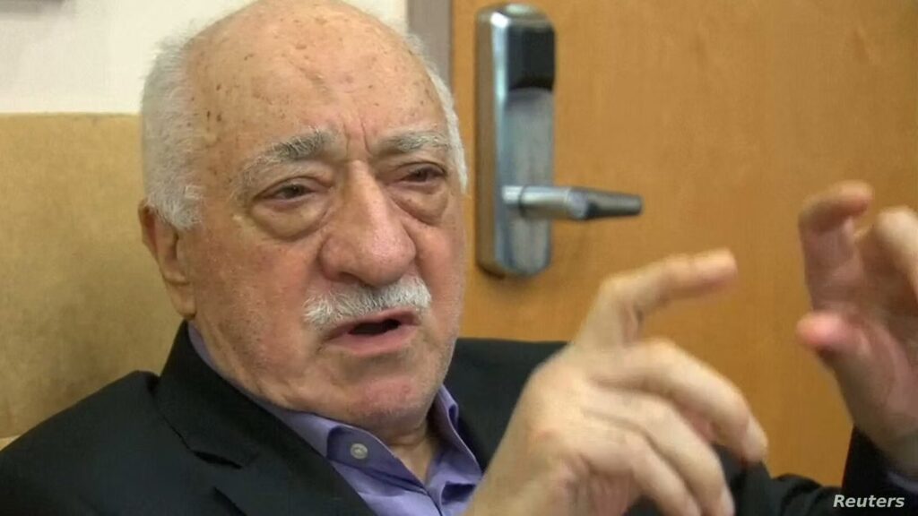 Clericul musulman Fethullah Gulen neagă că ar fi fost implicat în tentativa de lovitură din Turcia