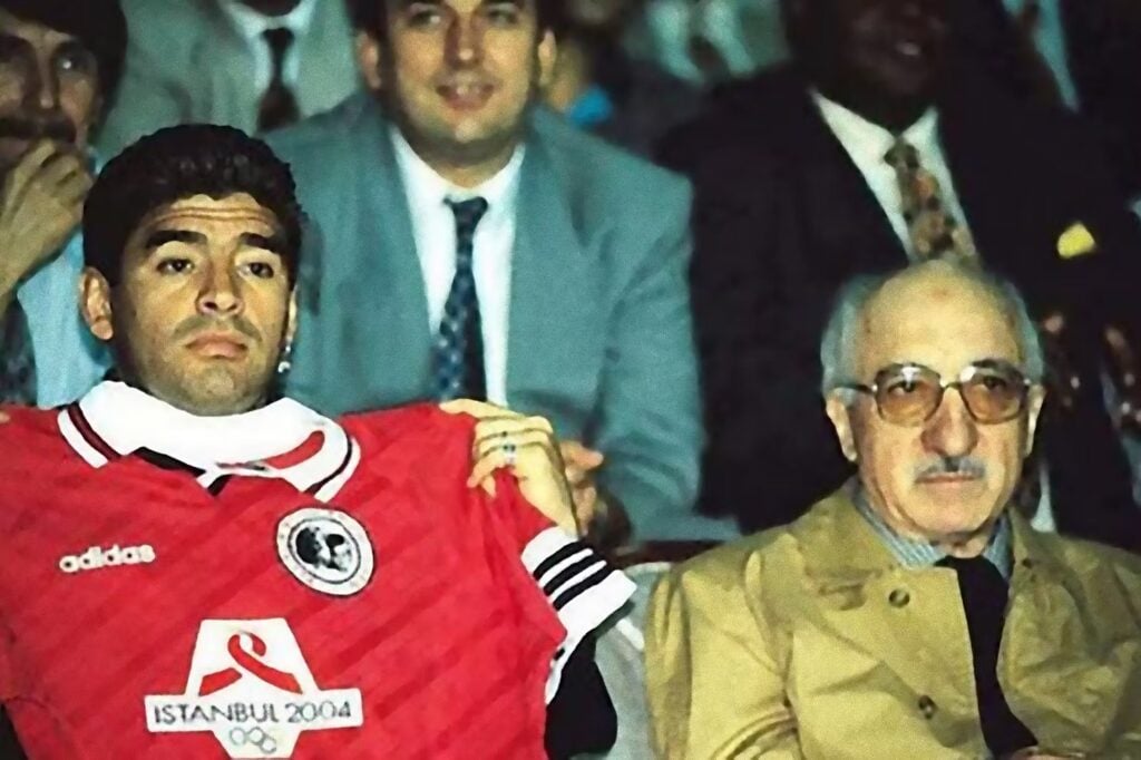 Mesajul de condoleanțe transmis de Fethullah M. Gulen cu ocazia trecerii în neființă a lui Maradona